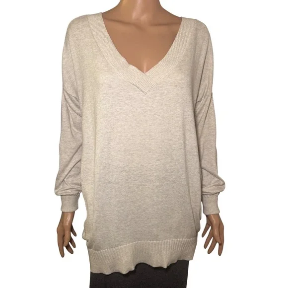 Victoria's Secret Kiss of Cashmere V Neck Sweater Tunic Size Small Slouchy top - Picture 1 of 9